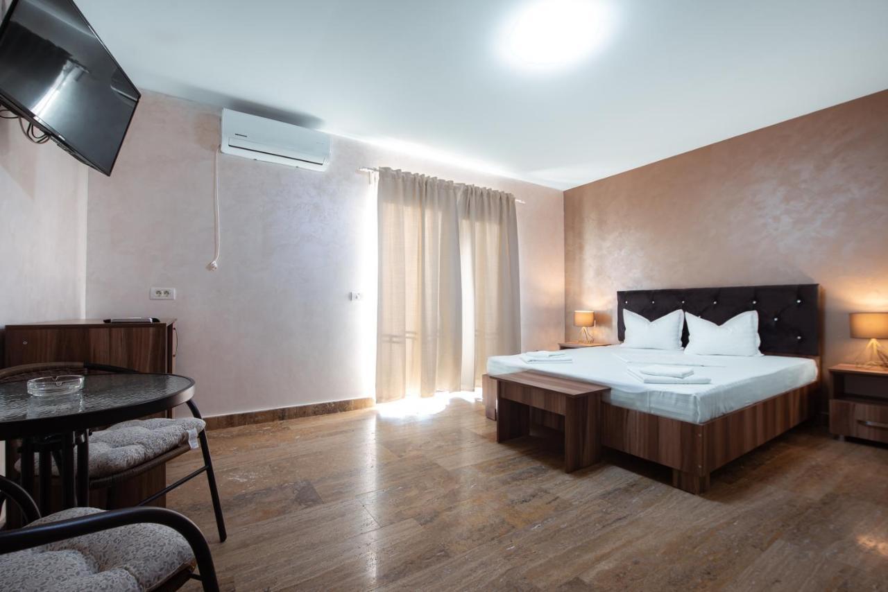 La Dudu Hotel วามาเวเก ภายนอก รูปภาพ